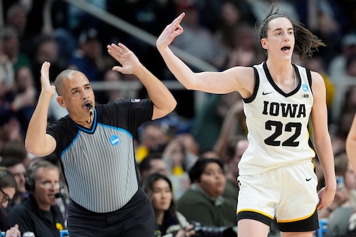 Caitlin Clark could join Sabrina Ionescu to face Stephen Curry, Klay Thompson in 3-point shootout during 2025 All-Star Weekend: Report